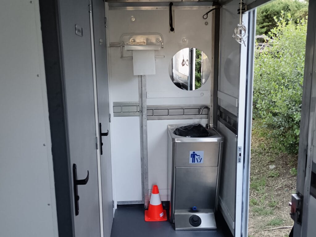 Location camion loge