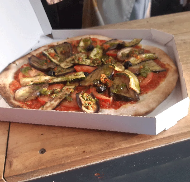 Camion Pizza Calas