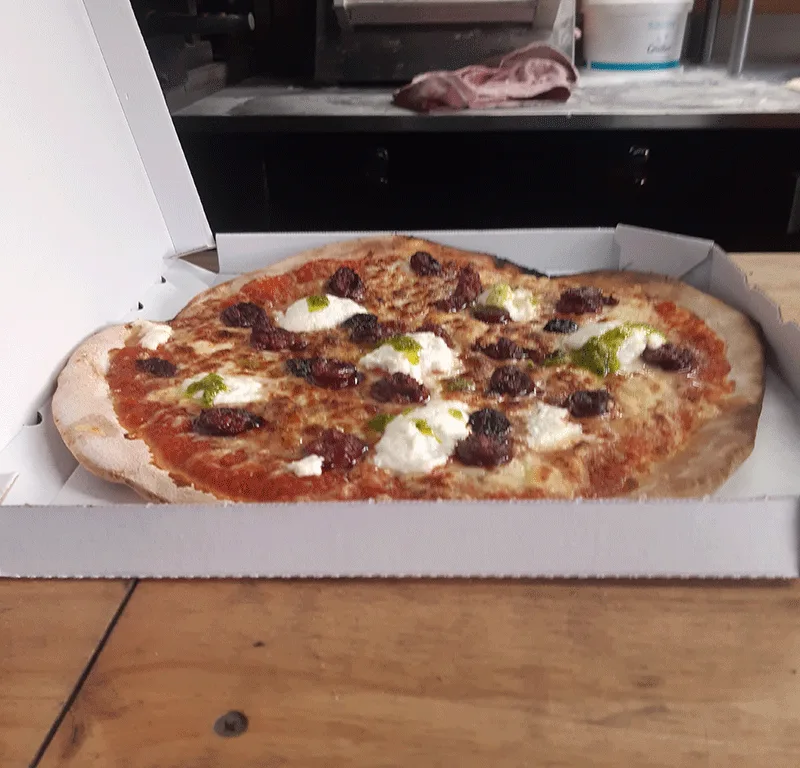 Camion Pizza Calas